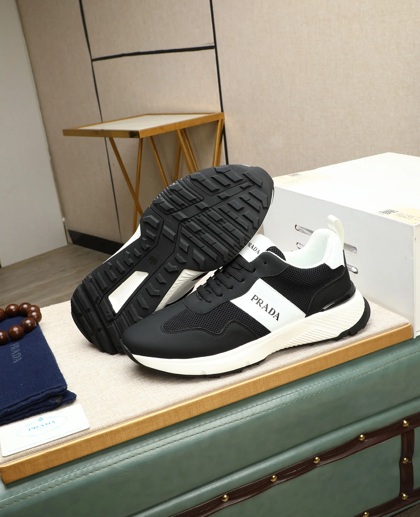 Men's men's shoes💰460🌹🌹[PRADA—Prada] new model🙈original replica! 👟👟👟The uppers are made of top-notch workmanship from Italy🇮🇹Imported calfskin❗️Genuine leather lining@Suitable for travel, the original version has an enlarged engraved sole, making it suitable for all kinds of travel, showing low-key luxury. Let quality speak for itself. Color: Size: 38-44